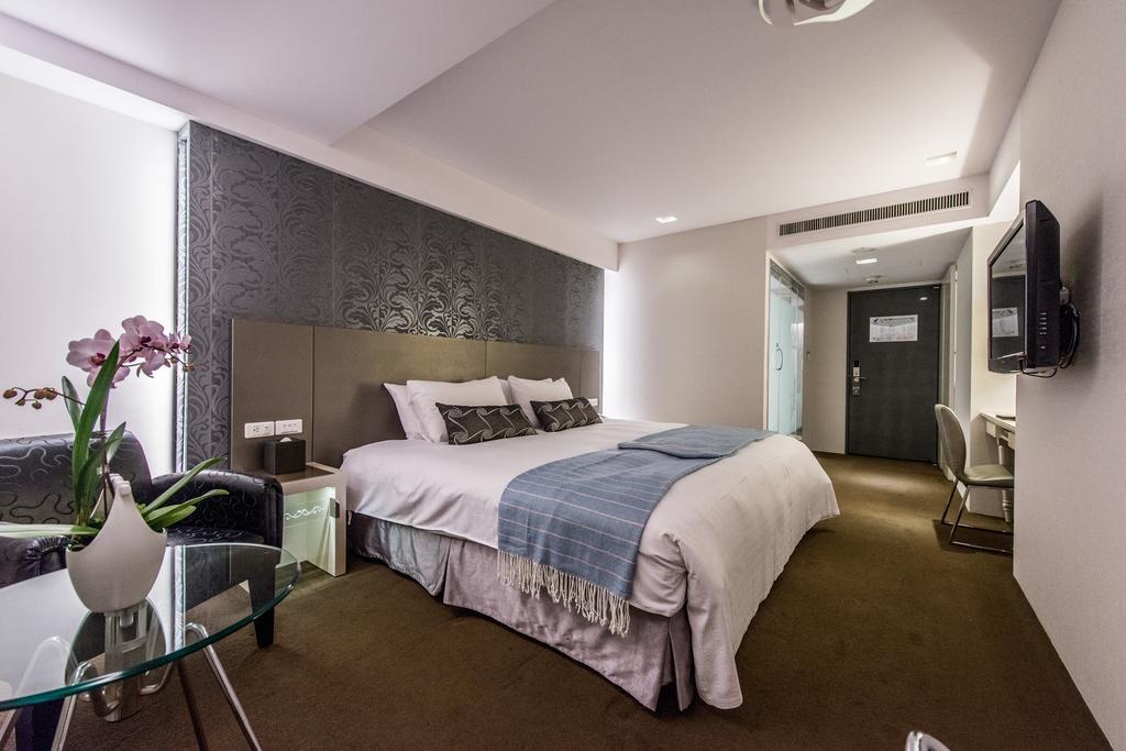 Forward Hotel Taipei Nangang Exterior photo